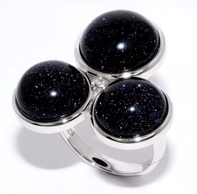 Stříbrný kroužek (121 fotek): Silver Stříbrné modely bez vložek, prsteny s ametystem a karnelianem 3137_83