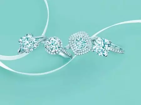Seil ring mei in diamant (88 foto's): modellen mei swarte diamant foar belutsenens fan platina en goud, út Tiffany 3144_36