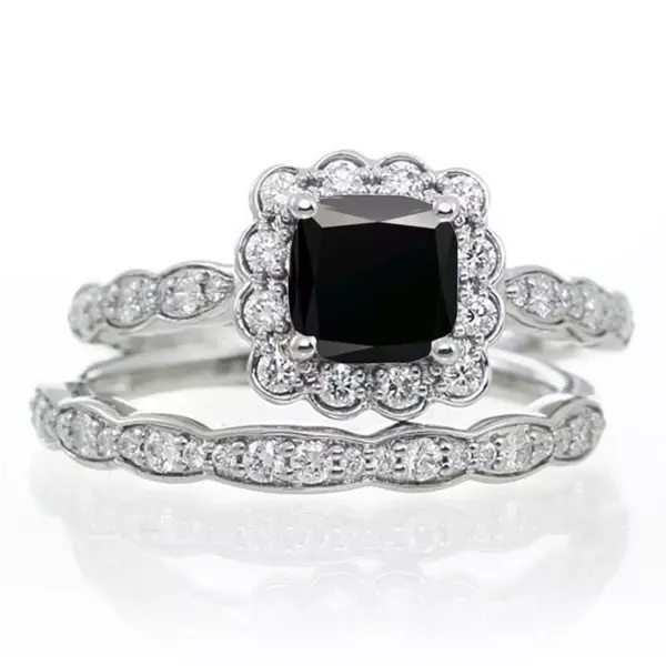 Ringing Ring with a Diamond (88 wêneyên): Modelên bi dirûvê reş ji bo tevlêbûna ji Platinum û zêr, ji Tiffany 3144_78