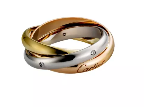 Trinue Ring (54 រូបថត): ចិញ្ចៀនបីដងនៃ cartier, លក្ខណៈពិសេសនិងប្រវត្តិរបស់គាត់ 3145_31