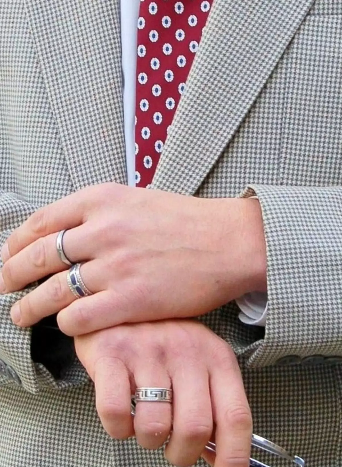 Мужское кольцо на мезинец
