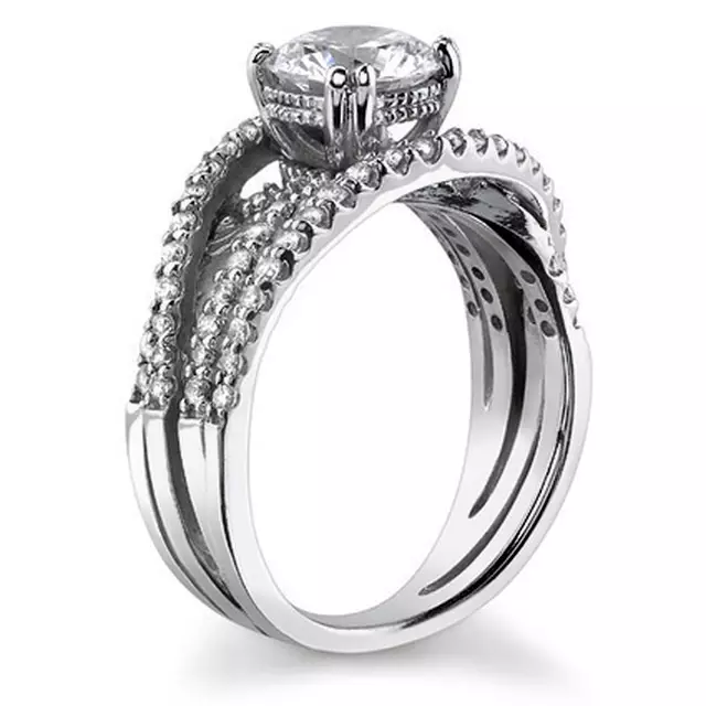 Содржина прстени (121 фотографии): украси за превртување од Тифани, која ќе биде ангажман прстен 3159_42