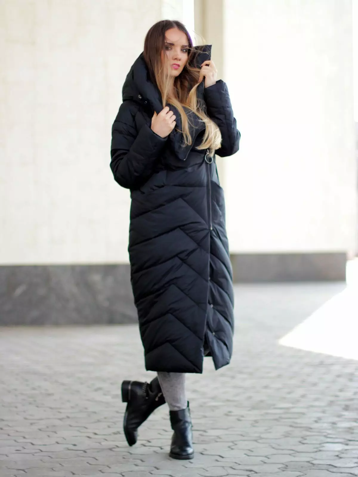 아래의 담요 (112 사진) : 여성의 겨울 코트와 자켓 담요가 두건이 있고없이. 무엇을 입어야할지? 세련된 브랜드 모델 315_14