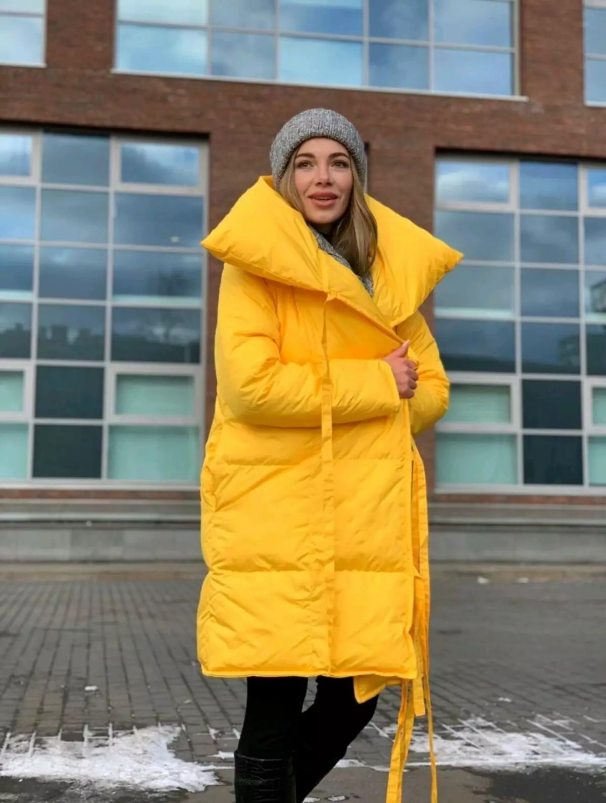 Down couvertures (112 photos): manteaux d'hiver féminin et vestes-couvertures avec une cagoule et sans. Quoi porter? Modèles de marques styles 315_40