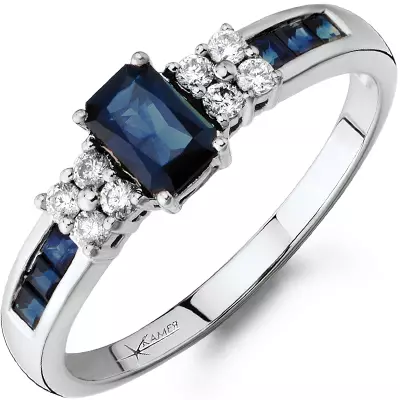 ແຫວນຄໍາສີຂາວ (101 ຮູບ): ແຫວນກວ້າງແລະຕຸ້ມຫູທີ່ມີ sapphire, Emerald ແລະ topaz 3160_54