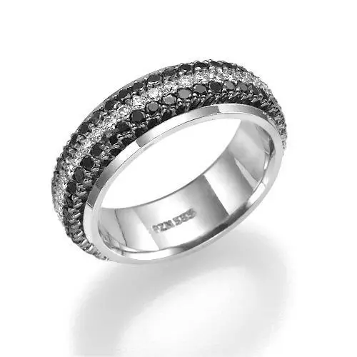 戒指與黑鑽石（51張照片）：黑色和白色石頭，帶有大鑽石和珍珠的環軌道 3162_27