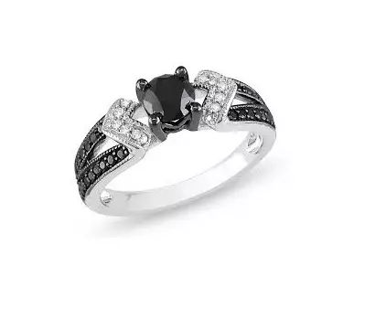 Ring s čiernym diamantom (51 fotografií): s čiernymi a bielymi kameňmi, prsteňou s veľkým diamantom a perlami 3162_40