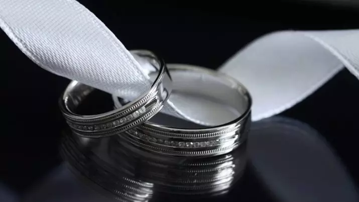 Gouden Wedding Rings (110 foto's): Hoefolle produkten binne makke fan giele gouden leeftyd 3171_49