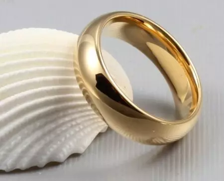 แหวนแต่งงานทองคำ (110 รูป): ผลิตภัณฑ์ที่ทำจากทองคำสีเหลืองทองคำ 3171_59