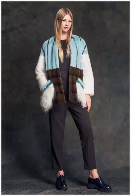 Áo khoác lông của Catherine (32 ảnh): Tổng quan về các mô hình làm bằng lông thú và đánh giá về chất lượng 321_16