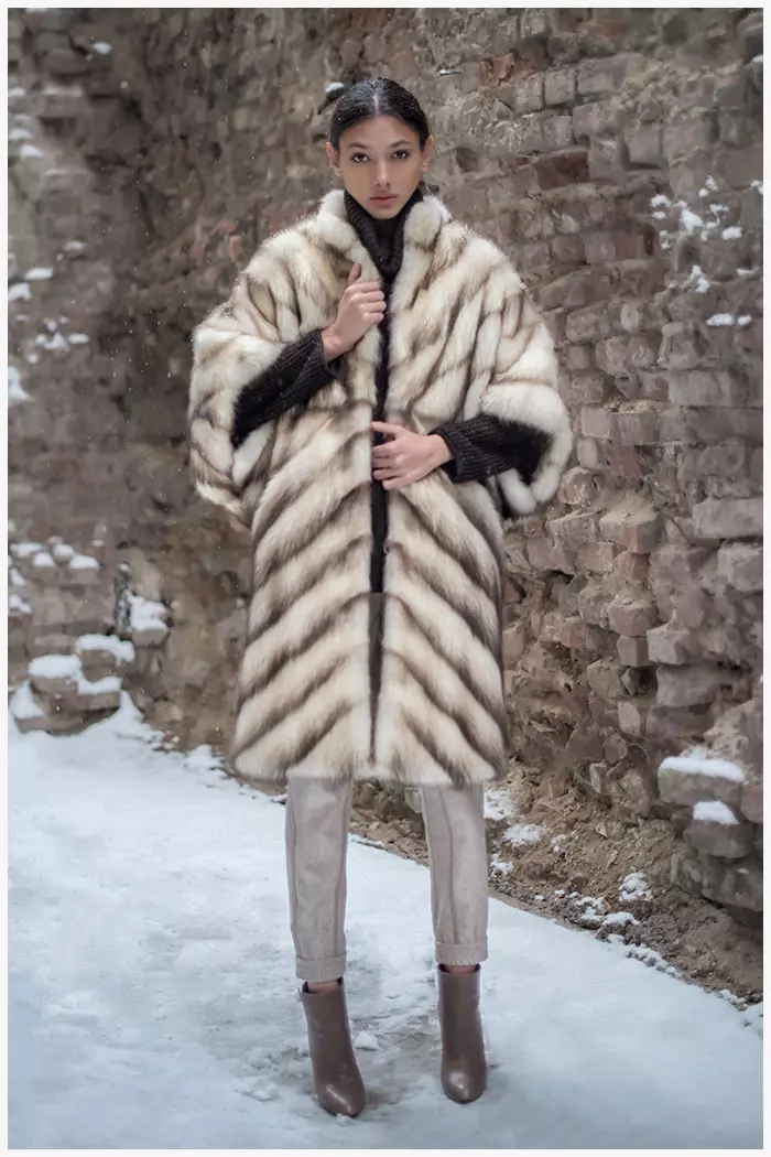 Catherine's Fur Coats (Sary 32): Famintinana ny modely vita amin'ny volom-borona sy ny hevitra momba ny kalitao 321_7