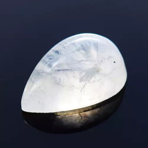 白い貴重で半貴石（25枚の写真）：ジュエリーの製造に使用される天然透明石 3229_17
