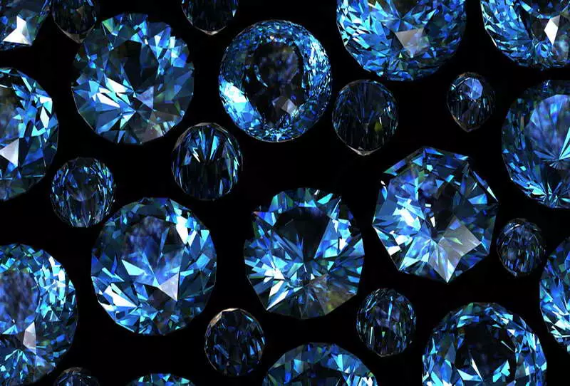 Pietre prețioase (49 poze): titluri și descrieri de tipuri de pietre de bijuterii. Clasificarea lor. Criterii de evaluare. Caracteristici de pradă 3245_16