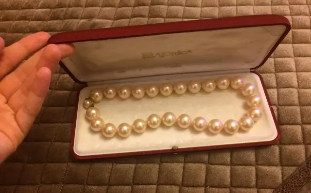 Perles Majorica: Què és? Significat, història i característiques de la creació. Com tenir cura d'ell? El que fan decoracions de perles artificials espanyoles? 3248_21
