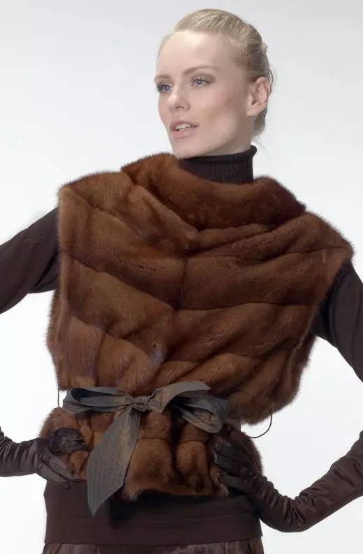 Lupe-Fur-Mäntel (45 Fotos): Modelle aus verschiedenen Pelz aus Tatiana-Magnical, Bewertungen 324_14
