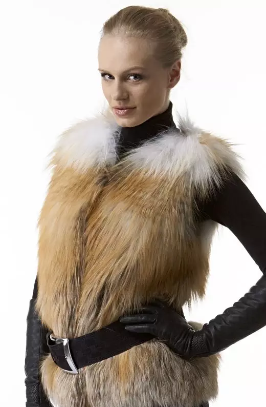 Magnifier Fur Coats (45 bilder): Modeller fra forskjellige pels fra Tatiana Magnisk, Anmeldelser 324_29