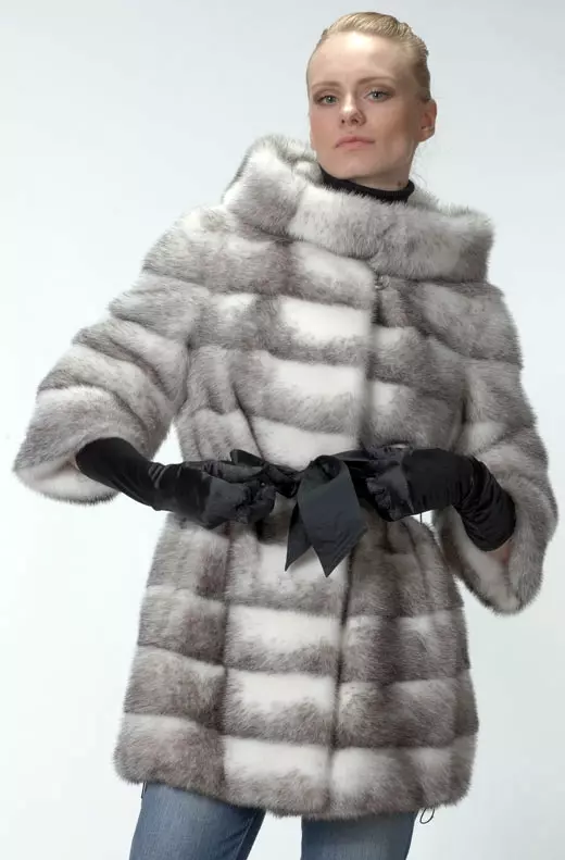 Lupa Fur Coats (45 zdjęć): Modele z różnych futra z Tatiana Magnial, Recenzje 324_3