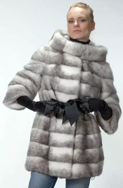 Magnifier Fur Coats (45 foto): Model dari Bulu Berbeda dari Tatiana Magnical, Reviews 324_3