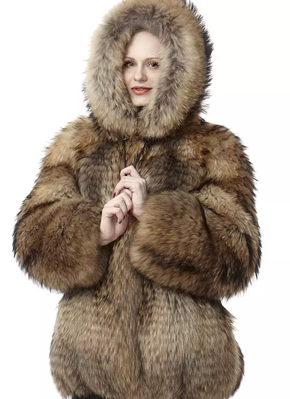 Magnifier Fur Coats (45 Billeder): Modeller fra forskellige pels fra Tatiana Magnical, Anmeldelser 324_44