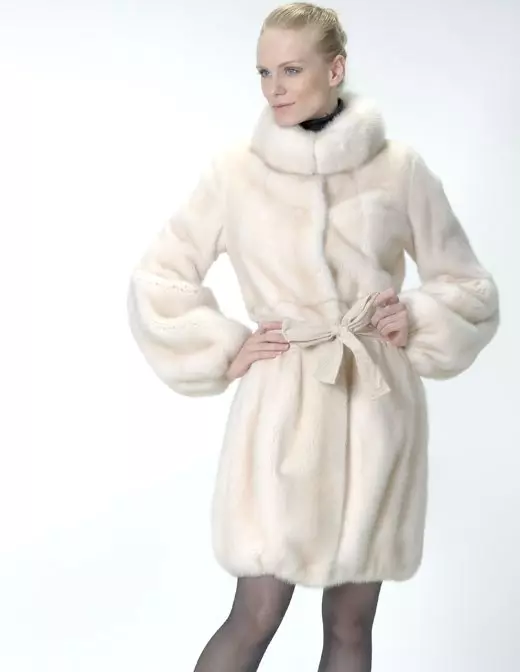 Magnifier Fur Coats (45 foto): Model dari Bulu Berbeda dari Tatiana Magnical, Reviews 324_8