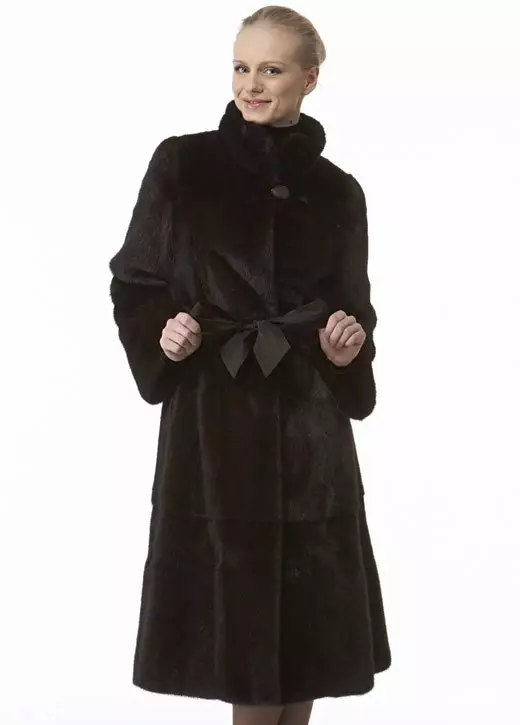 Magnifier fur coats (45 mga larawan): mga modelo mula sa iba't ibang balahibo mula sa Tatiana magnical, mga review 324_9