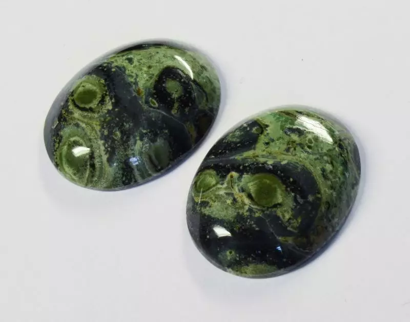 Oceanic Jasper: Magic და Mucats სხვა თვისებები. ვინ არის შესაფერისი მადაგასკარის ქვა? 3261_20