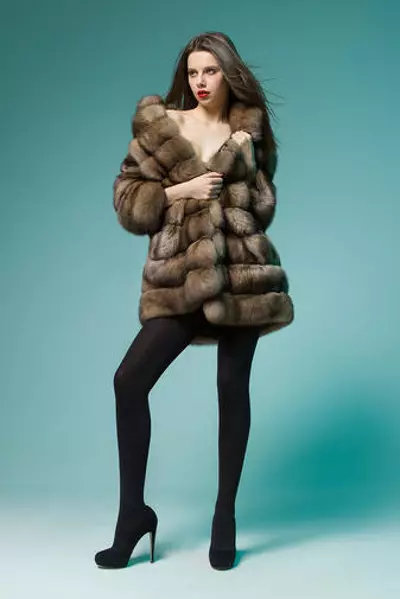 Manzari kožešinové kabáty (36 fotek): recenze modelů a recenzí o Manzari 326_25