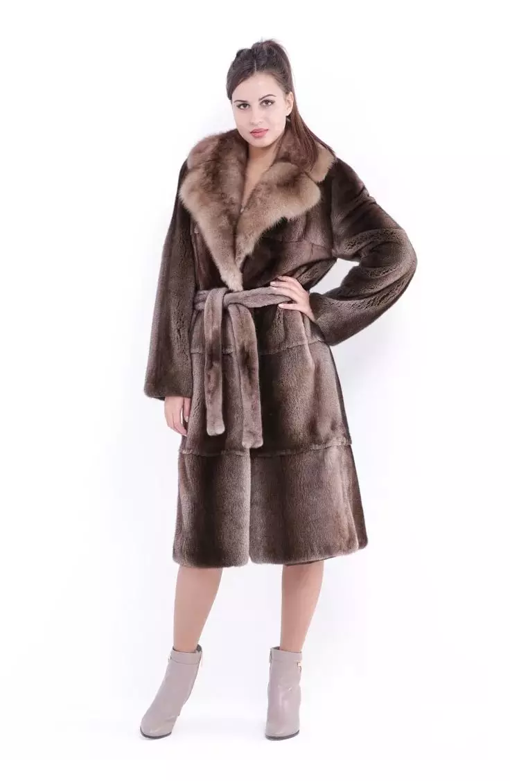 Manzari Fur Coats (36 mga larawan): Pagsusuri ng mga modelo at mga review tungkol sa Manzari 326_8