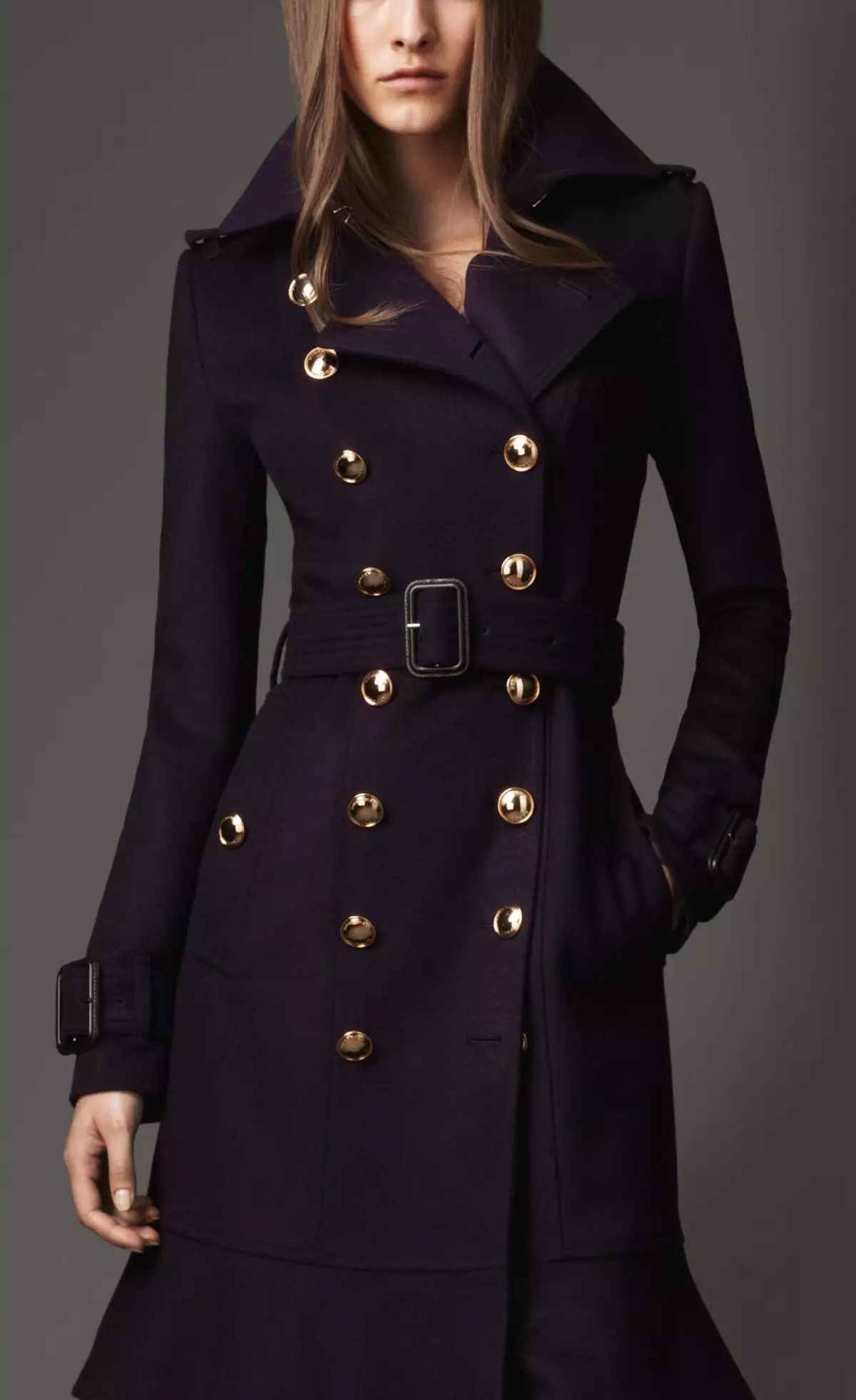 Burberry Coat (80 fotoğraflar): Kadın Model Brit ve diğerleri 327_23