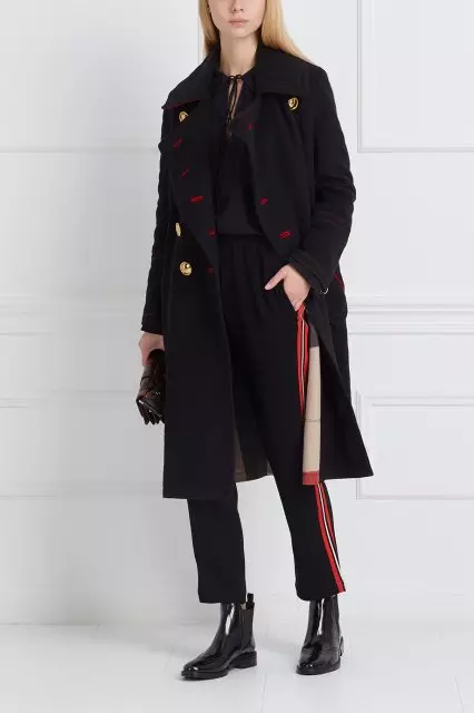 Burberry Coat (80 ფოტო): ქალთა მოდელი Brit და სხვა Barberry 327_27