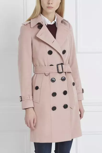 Burberry Coat (80 fotoj): Virina modelo Brit kaj aliaj de Barberry 327_32