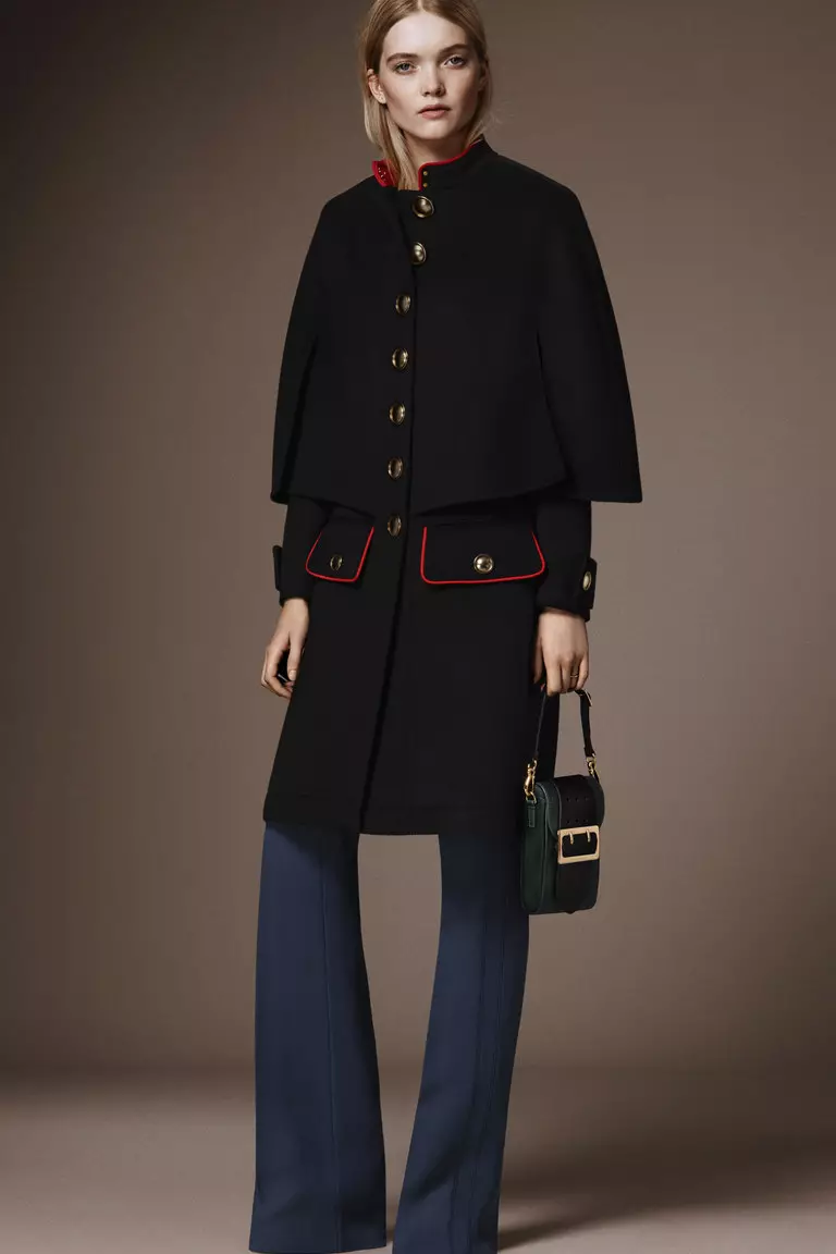 Burberry Coat (80 bilder): Kvinner Model Brit og andre fra Barberry 327_35