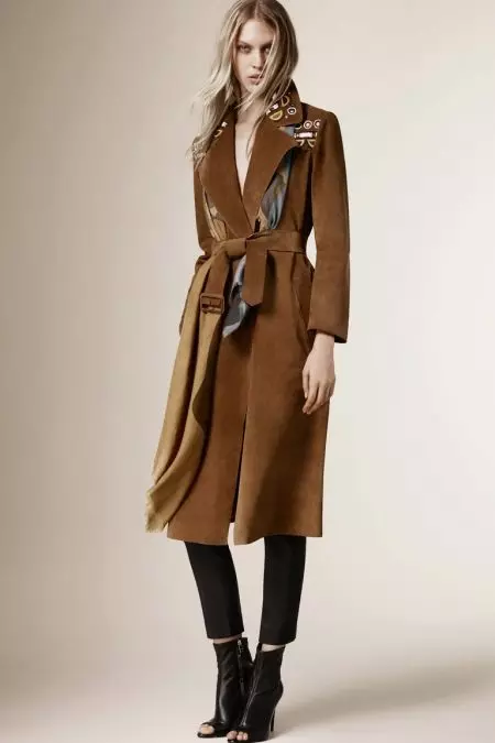 Burberry coat (80 پارچە رەسىم): ئاياللار مودېللىقى ۋە باشقىلار بارماق 327_38