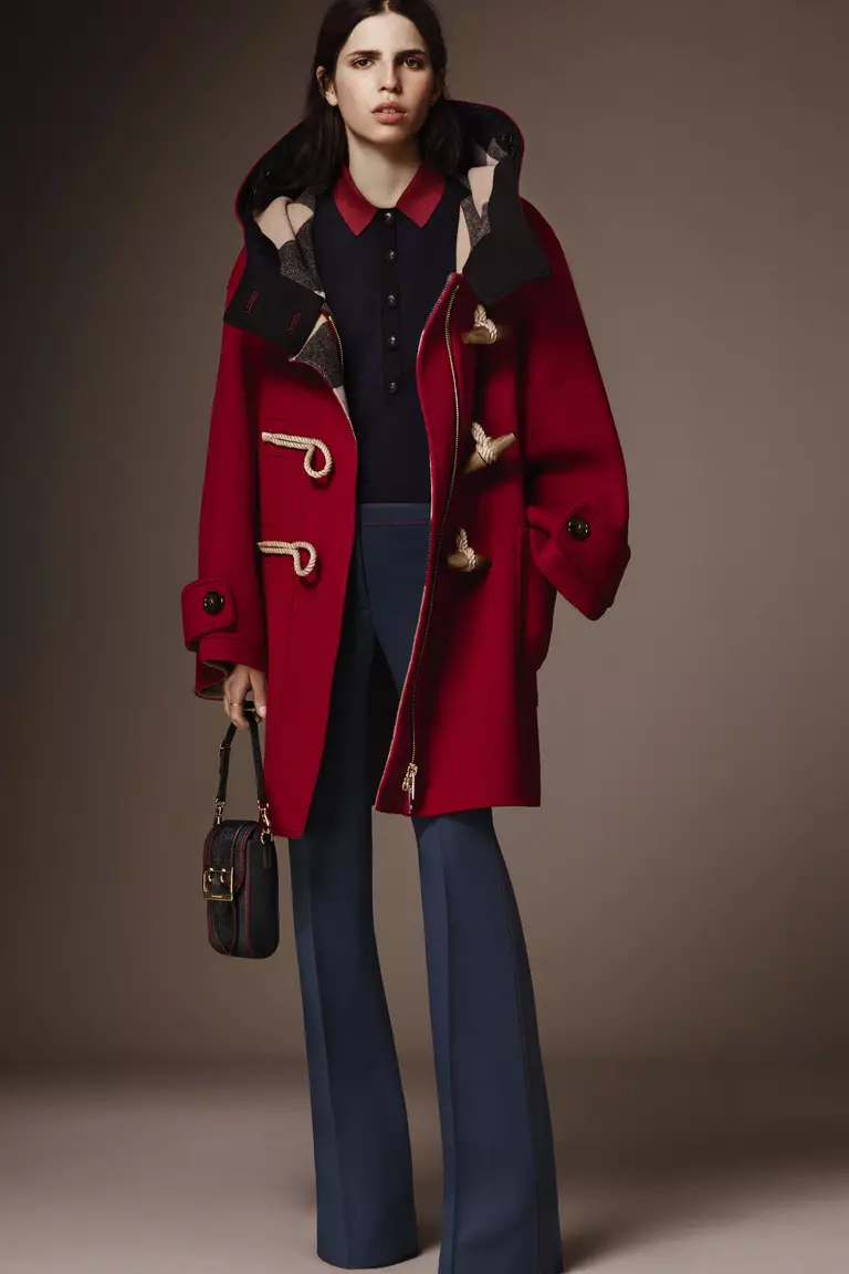 Burberry kaput (80 fotografija): Ženski model Brit i drugi od župnika 327_67