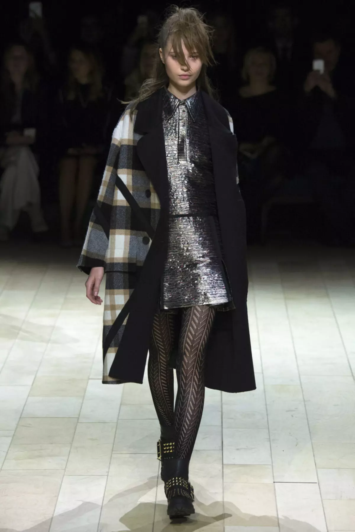 Burberry Coat (80 fotos): model de dona Brit i altres de Barberry 327_76