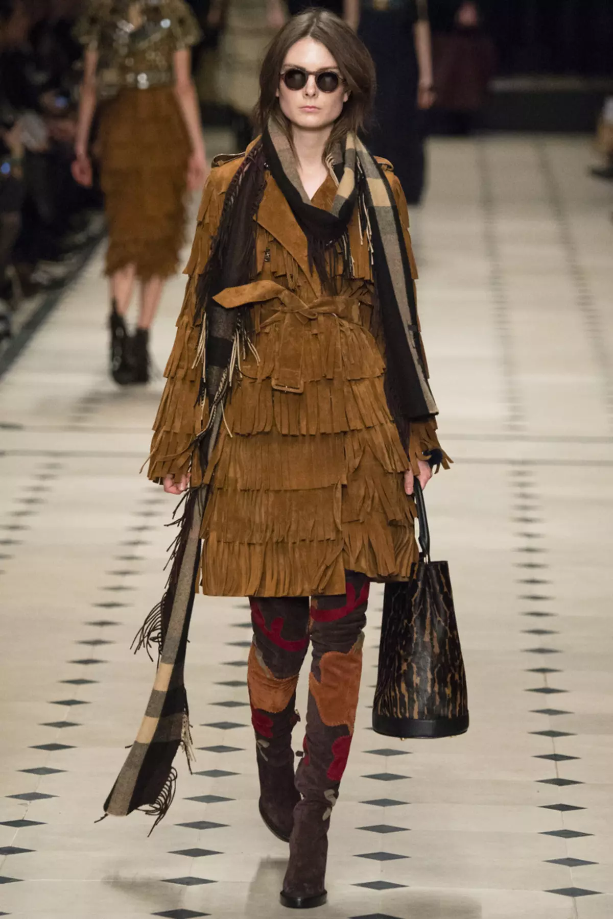 Burberry Coat (80 fotos): model de dona Brit i altres de Barberry 327_79