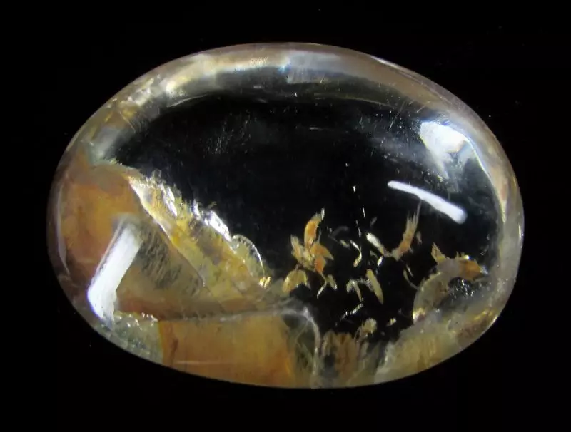 Hematita (47 slike): Healing i magične osobine kamena. Mineralna vrijednost, boja i aplikacija. Kako razlikovati prirodni kamen od lažnog? Kako on izgleda kao i ono kamenje u kombinaciji? 3293_14