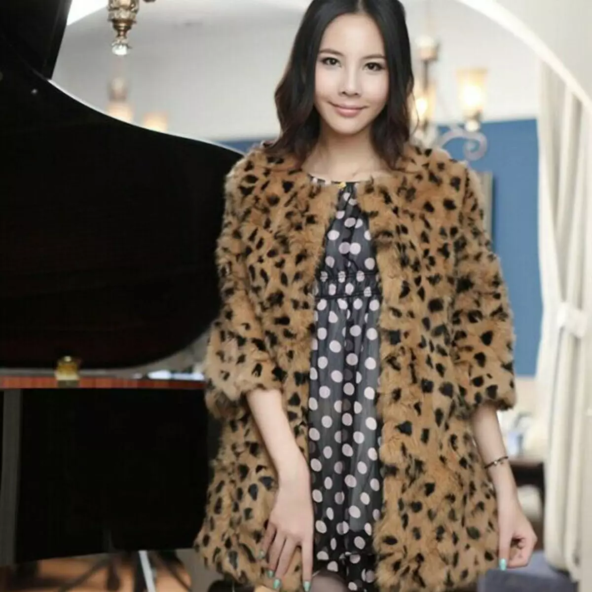 Leopard Fur Coat (46 Gambar): Model dengan Leopard Print and Leopard Fur 330_10