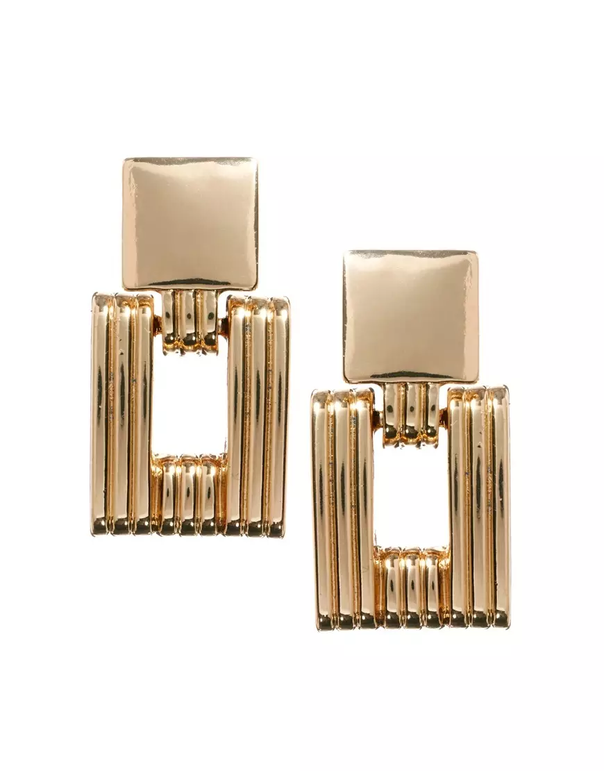 सोन्याच्या कानातले (137 फोटो): फॅशन earrings 2021 च्या स्वरूपात, मोती आणि पिवळा सोन्याने महिलांसाठी नाक 3317_85