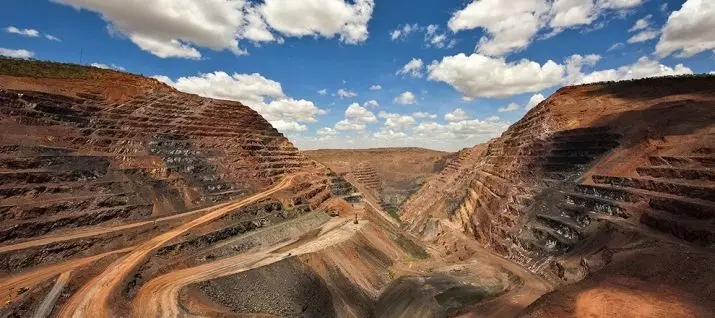 Diamond Mining (33 fotogrāfijas): Kur viņi tos saņem Krievijā? Noguldījums Yakutia, Āfrikā un citās vietās 3324_32