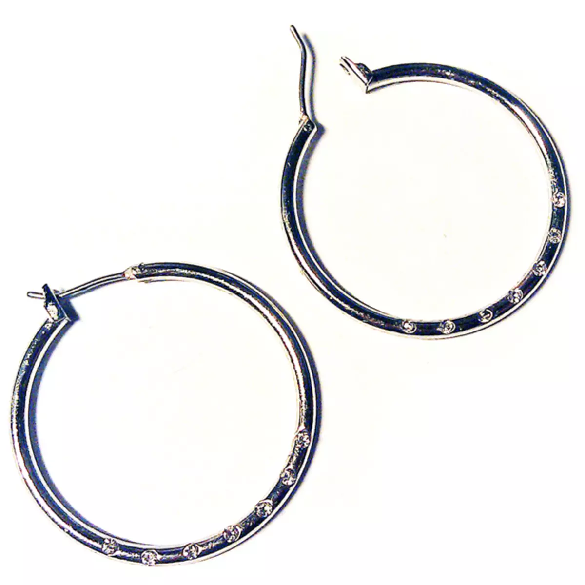 કોંગો earrings (83 ફોટા): સોના અને ચાંદીના મોડેલ્સ, દડા સાથે earrings અને fianits સાથે 3327_40