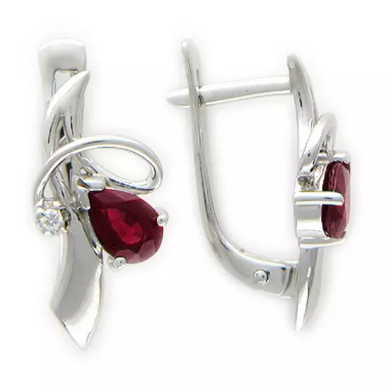 Anting-anting dengan Ruby (66 foto): anting-anting emas dan perak, model perak yang bergaya seperti maskot 3337_35