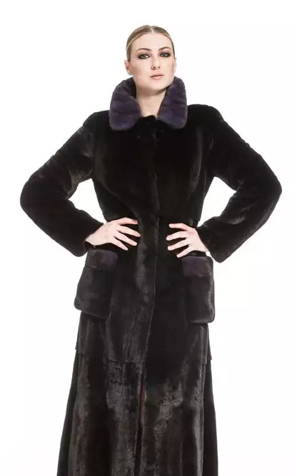 Braschi Fur Coats (46 장의 사진) : 이탈리아 모델 및 그 특징, 황동의 회사에 대한 리뷰 333_14