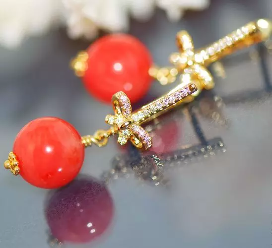 Earrings with coral (67 photos): Black Desert earrings from red coral, model with natural coral 3355_53