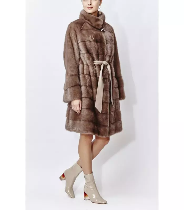 I-FELLICCI Fur Coats (izithombe ezingama-42): Ngubani Umkhiqizi we-Felinberg Model, Ukubuyekezwa 335_30