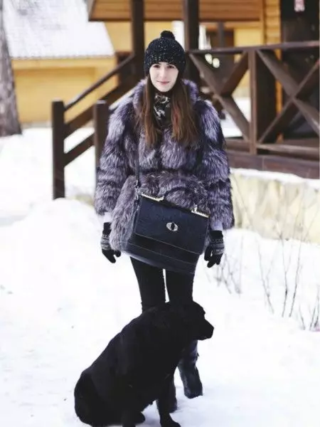 Fellicci Fur Coats (42 foto): WHO produsen felinberg model, ulasan 335_42