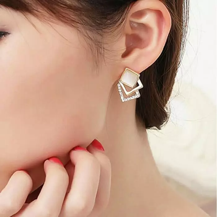 Types de boucles d'oreilles (69 photos): Quels sont les modèles pour les oreilles et leur nom 3389_48