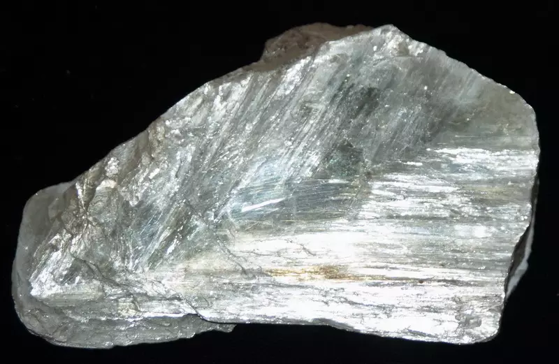 Muskovit: Stabiliteti i mineraleve në Weathleate, klasë dhe grup të Muscovite, Origjina dhe Aplikimi i Mika 3396_29
