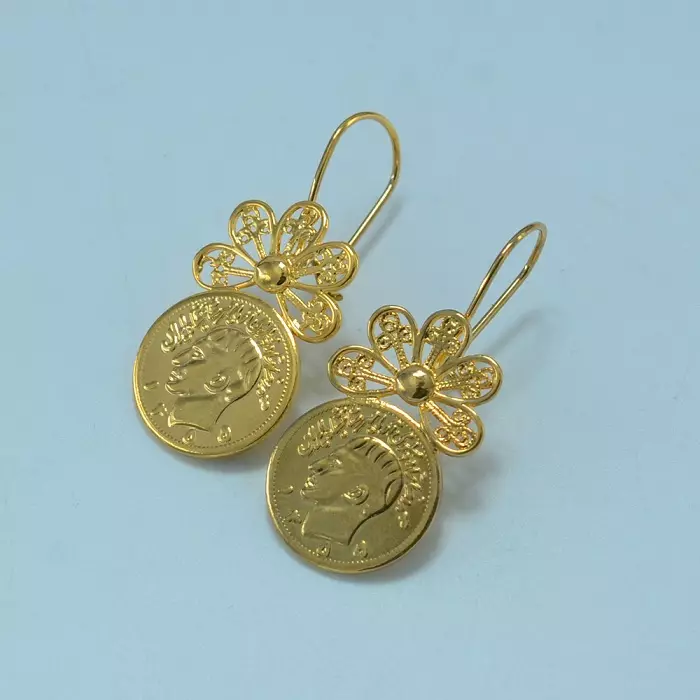 Emas Disepuh Earrings (62 Gambar): Perak Model dengan penyepuhan, Silver Earrings dari Turki 3409_40