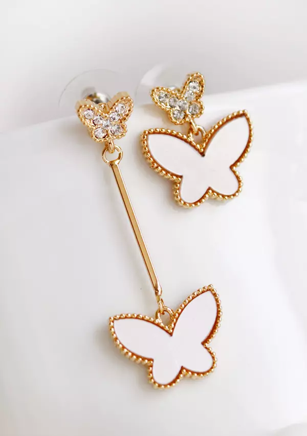 Butterfly Earrings (41 foto): Apa yang harus dipakai dan siapa modelnya cocok dalam bentuk kupu-kupu 3417_9